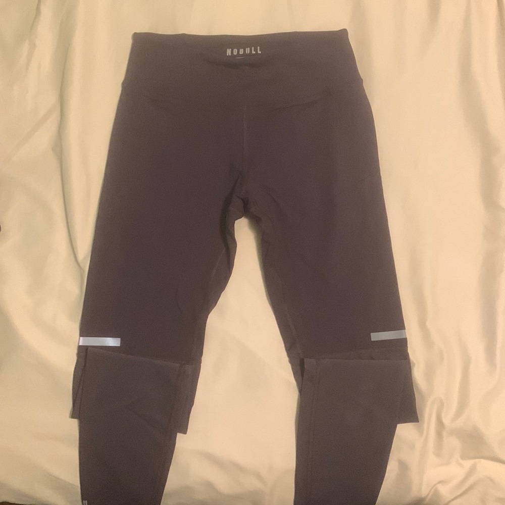 NoBull size small. Full length. Mesh material below the knee.